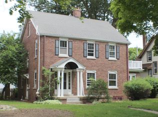 1544 S 75th St, Kenosha, WI 53142
