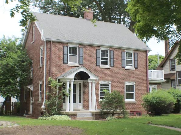 1544 South 75th STREET, West Allis, WI 53124