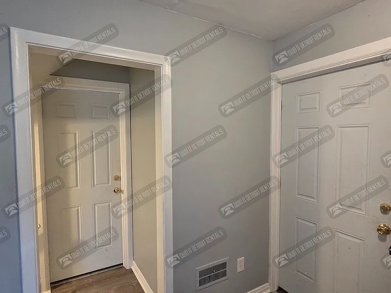 5919 Balfour Rd — Photo 13