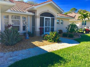 698 Rotonda Cir, Rotonda West, FL 33947