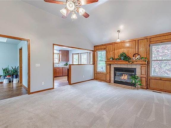 3rd image of 3601 N 36th Street Ct