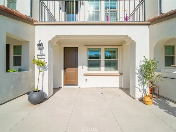 207 Colby Cir, Claremont, CA 91711