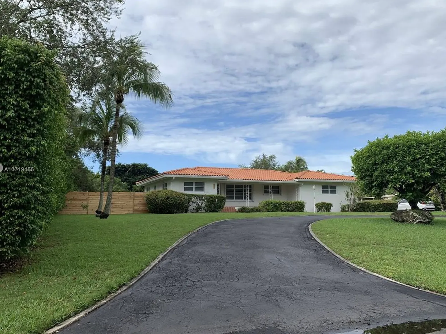 3 bed, 1748 sqft, $5,500 — Photo 4