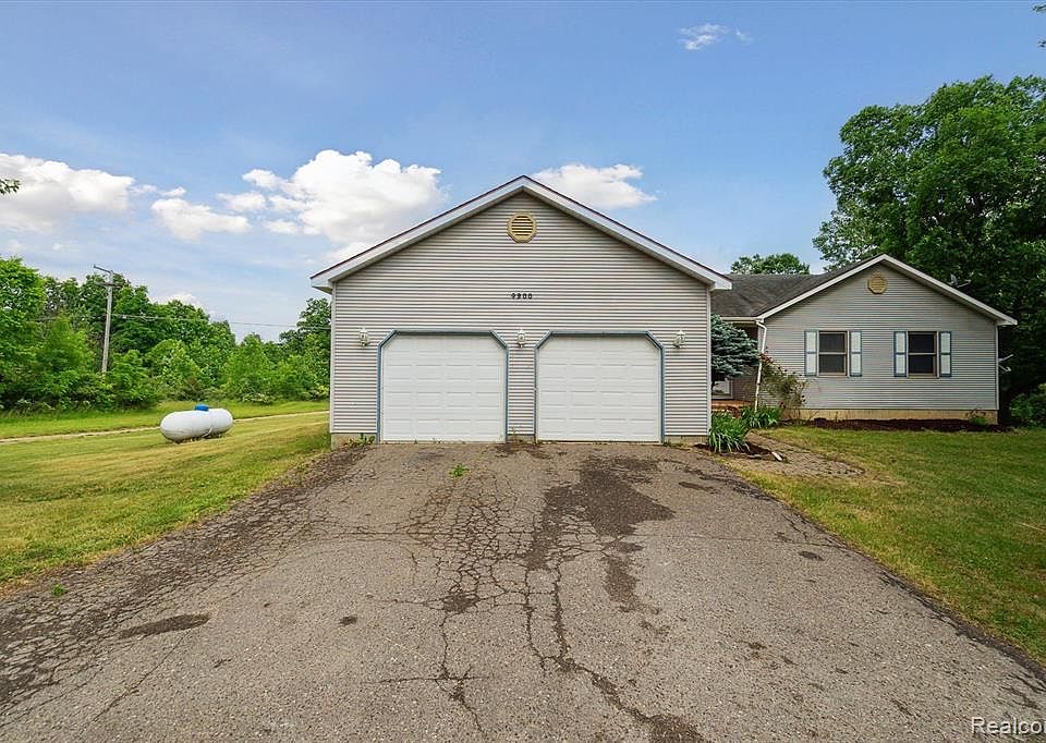 4900 N Burkhart Rd Howell, MI, 48855 Apartments for Rent Zillow