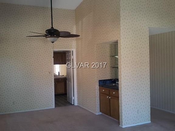 4th image of 1997 Heritage Oaks St