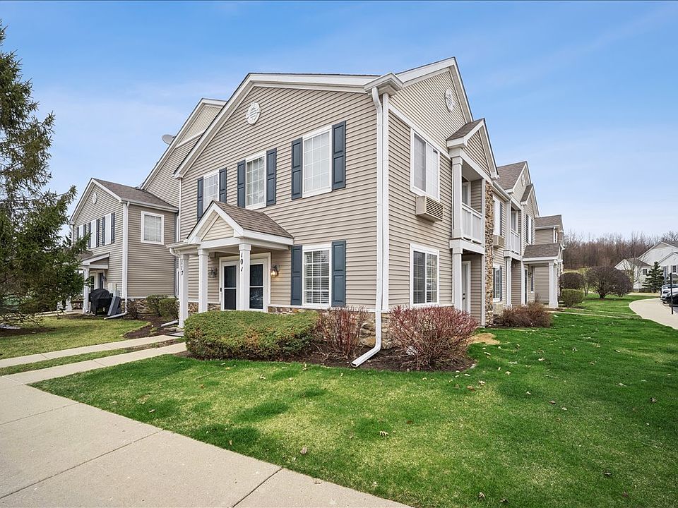1st image of 101 Silverstone Dr #101