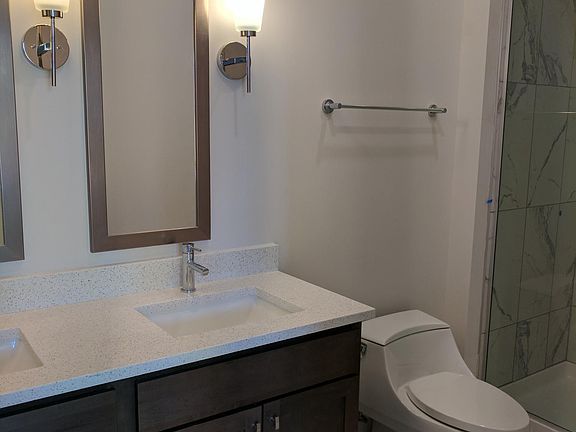 5th image of 1295 Chesapeake Ave APT 213