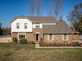 1498 Arlington Dr, Florence, KY 41042