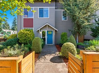 8280 N Burrage Ave, Portland, OR 97217