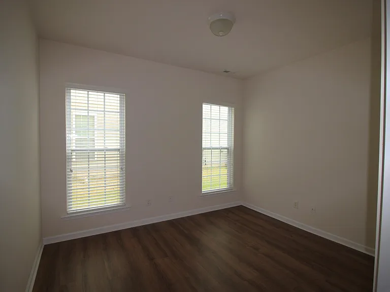 2012 Addenbrock Dr — Photo 12
