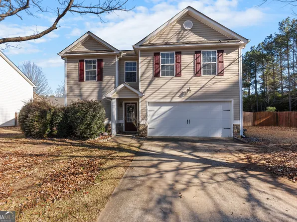 102 Steeple Ct, Perry, GA 31069