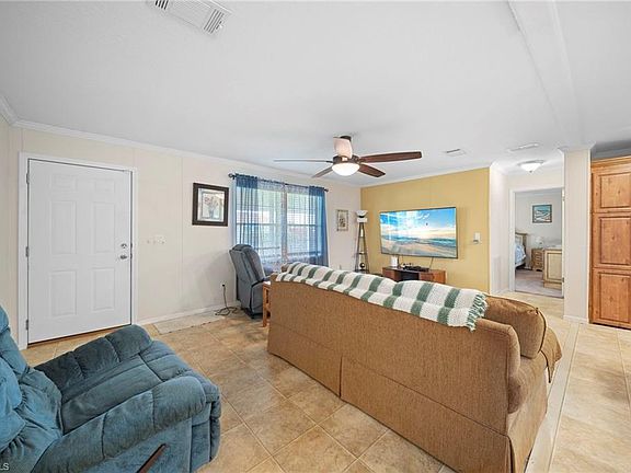 3rd image of 27472 Rue Viauv AVE