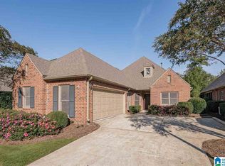 152 University Park Dr, Birmingham, AL 35209