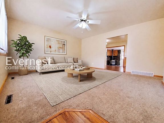 3rd image of 1116 Juniper Ct