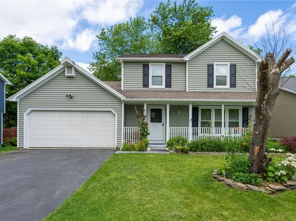 540 Countess Dr, West Henrietta, NY 14586