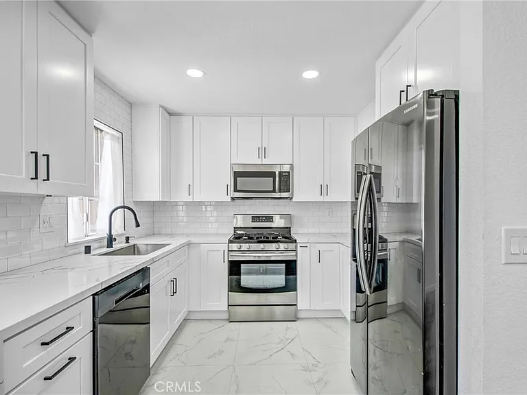 13750 Hubbard St #77 — Photo 9