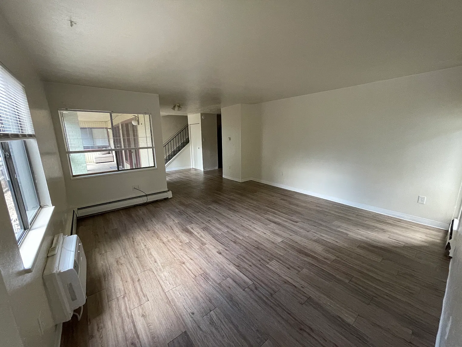 2 bed, 800 sqft, $2,750 — Photo 2