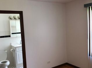 905 Grey Ave, Evanston, IL 60202