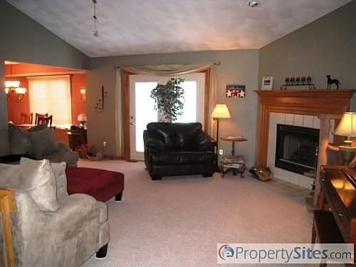 3rd image of 7730 Hawks View Dr