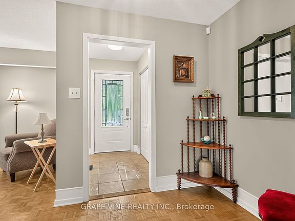 4th image of 1486 Ridgebrook Dr