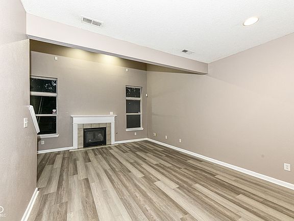 3rd image of 4120 Orchard Valley Ln
