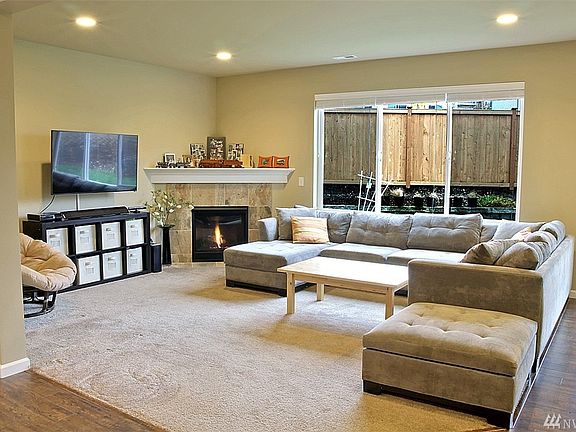 3rd image of 2057 66th St SE
