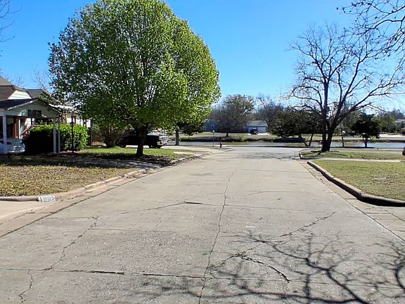 5th image of 1907 NW Kinyon Ave