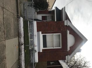 1018 E Jefferson St, Louisville, KY 40204
