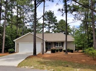 6 Saunders Ln, Pinehurst, NC 28374