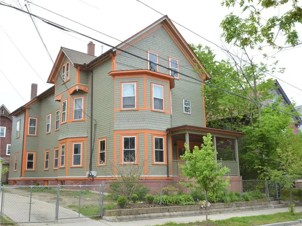 133-135 Lexington Ave, Providence, RI 02907