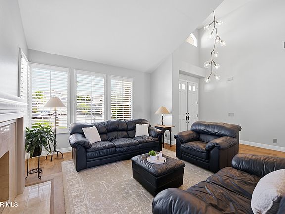 4th image of 3049 Shadow Hill Cir