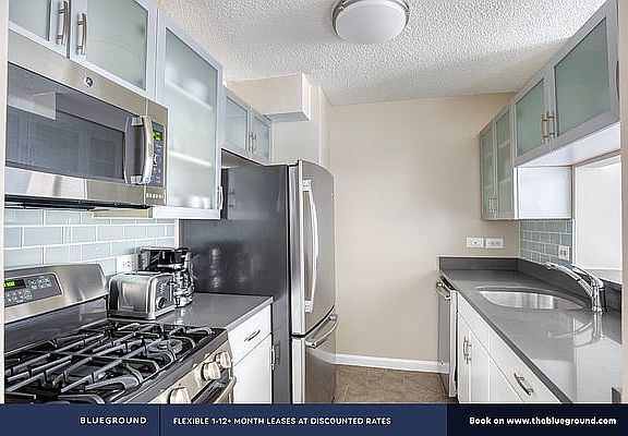 5th image of 189 W 89th St APT 8T
