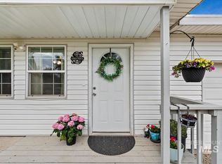 313 Baker Dr, Mtn Home, ID 83647