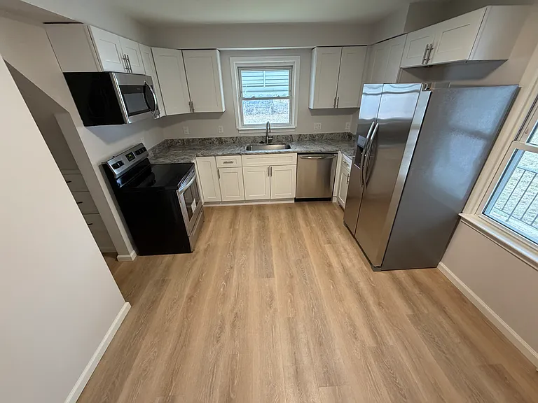 139 Gallup St — Photo 23