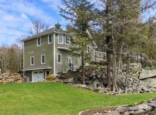 74 Governors Is, Hampstead, NH 03841