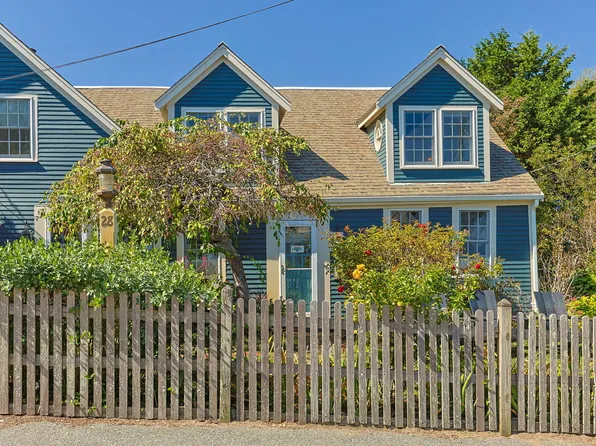 28 Commercial Street Unit 2, Provincetown, MA 02657