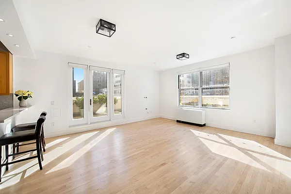 Rented by Sotheby's International Realty | media 25