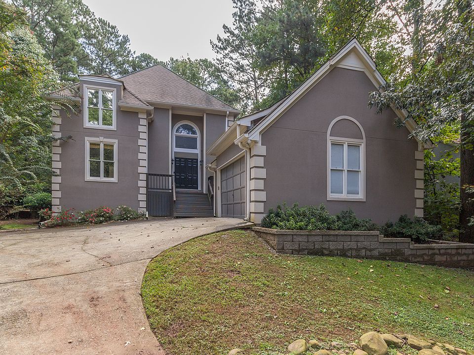 1st image of 625 Mount Victoria Pl