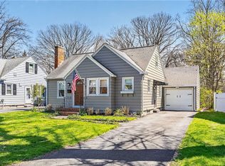 319 Forgham Rd, Rochester, NY 14616