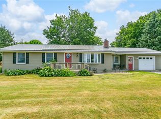 3104 Ridge Rd, Williamson, NY 14589