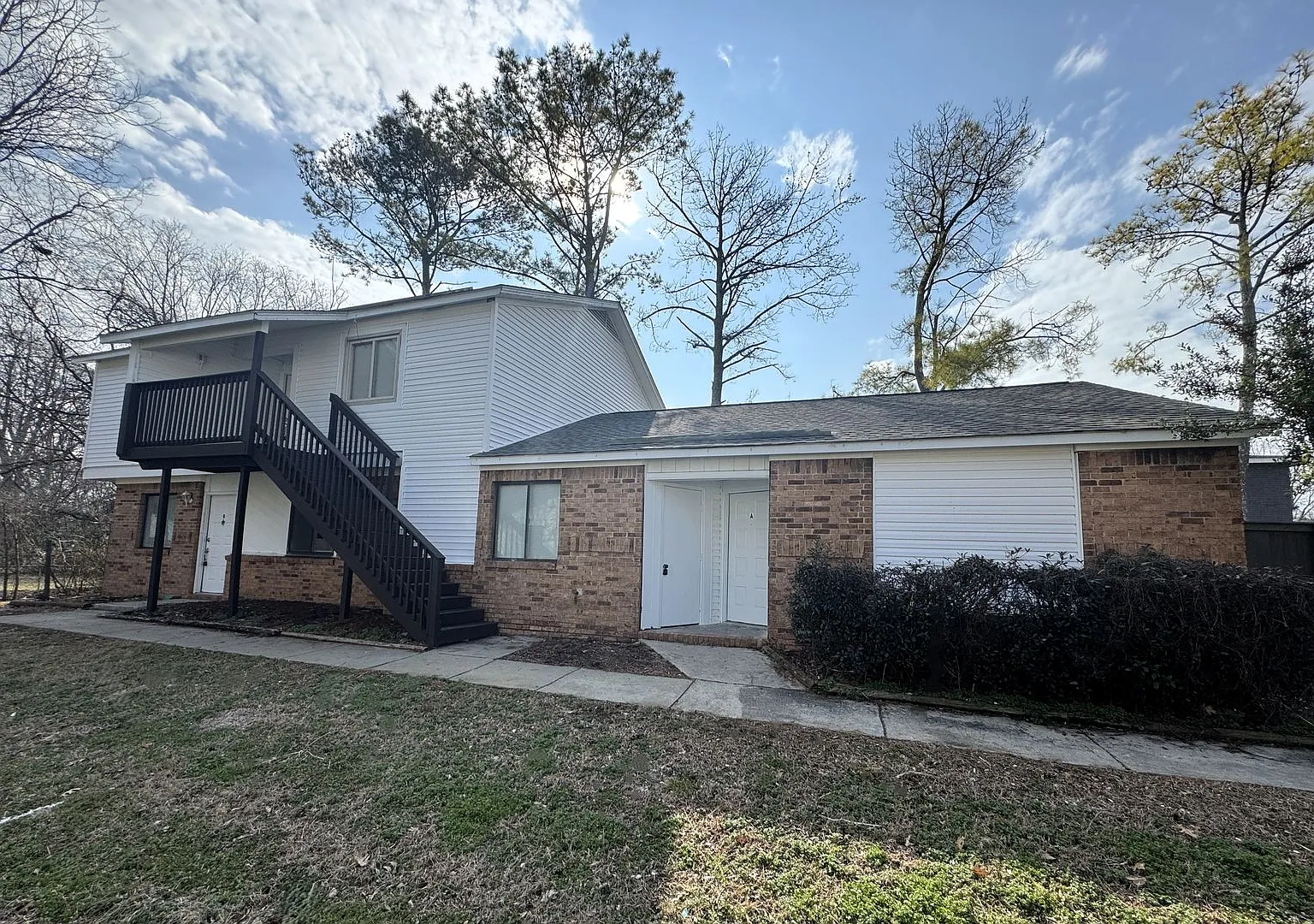 Move-In Special!! 1/2 Off First Month's Rent!! — Photo 3