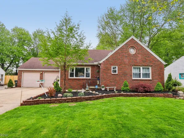 5107 Whitethorn Ave, North Olmsted, OH 44070