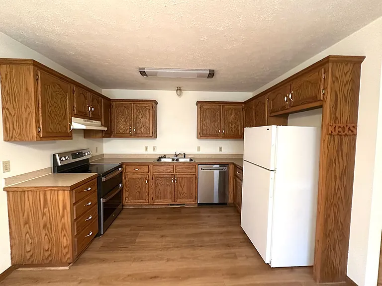 3115 W Raynell St — Photo 6