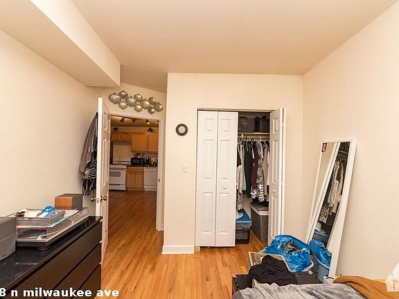 3rd image of 1538 N Milwaukee Ave #726