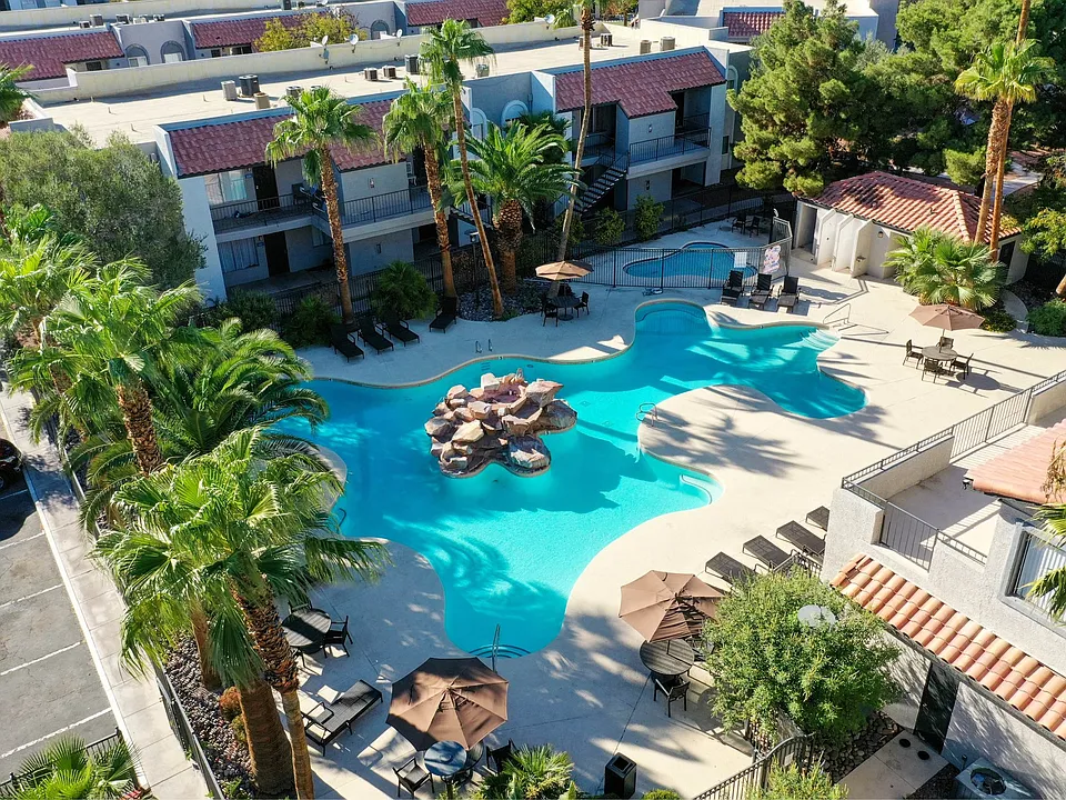 Playa Vista Apartments