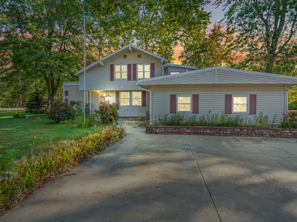 512 Warren Rd, Coldwater, MI 49036