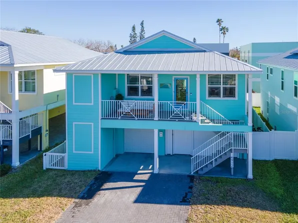 14912 N Bayshore Dr, Madeira Beach, FL 33708