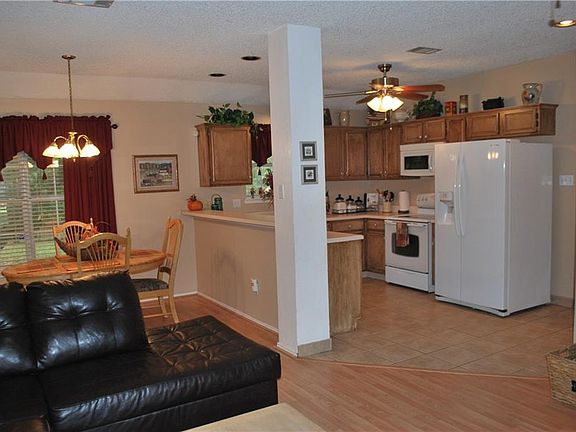 4th image of 404 Creekside Dr
