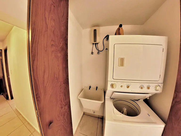 Building B Condominio Vistas De La Bahia #Apt. B-401 — Photo 18