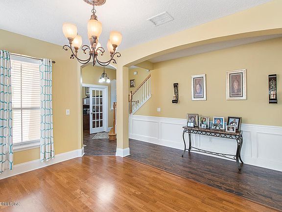 2nd image of 783 Mosswood Chase St